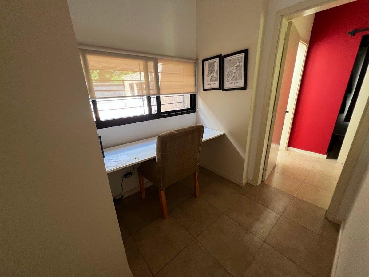 Foto de CASA EN VENTA EN PERGAMINO CON PILETA, imagen 4