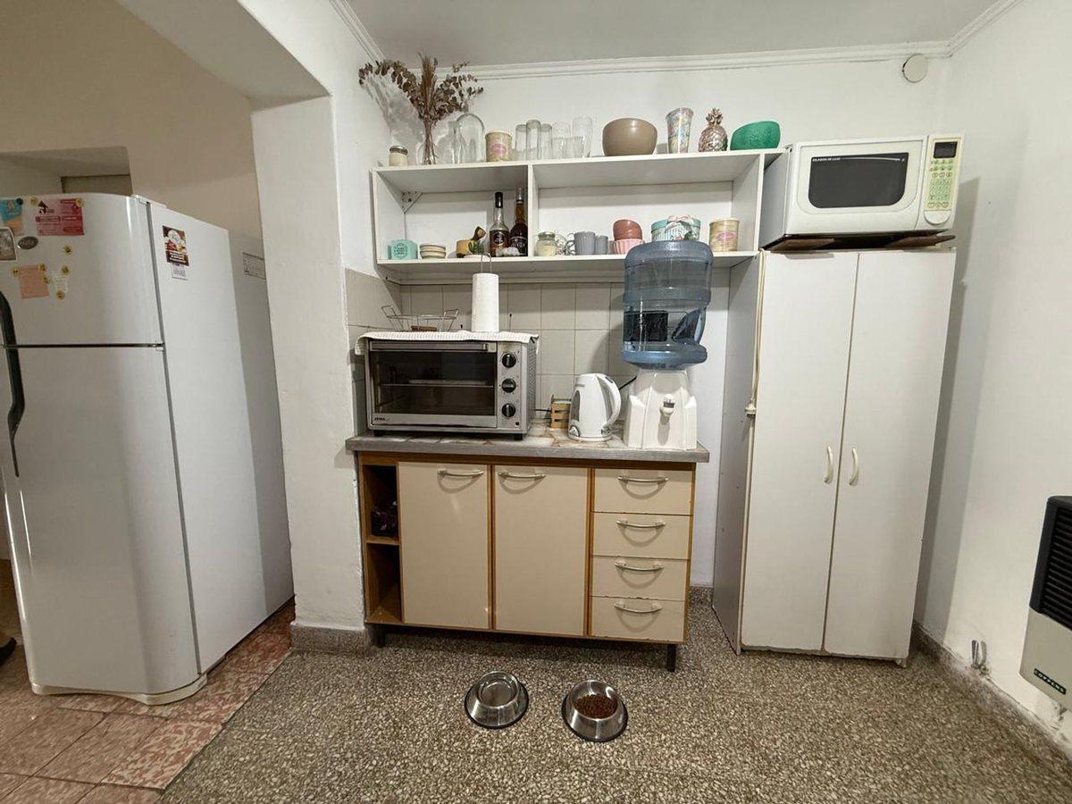 Foto de CASA EN VENTA EN PERGAMINO CON PATIO, imagen 3