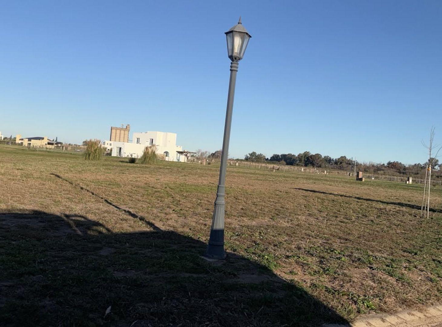 Foto de LOTE EN VENTA EN PERGAMINO EN BARRIO CERRADO, imagen 4