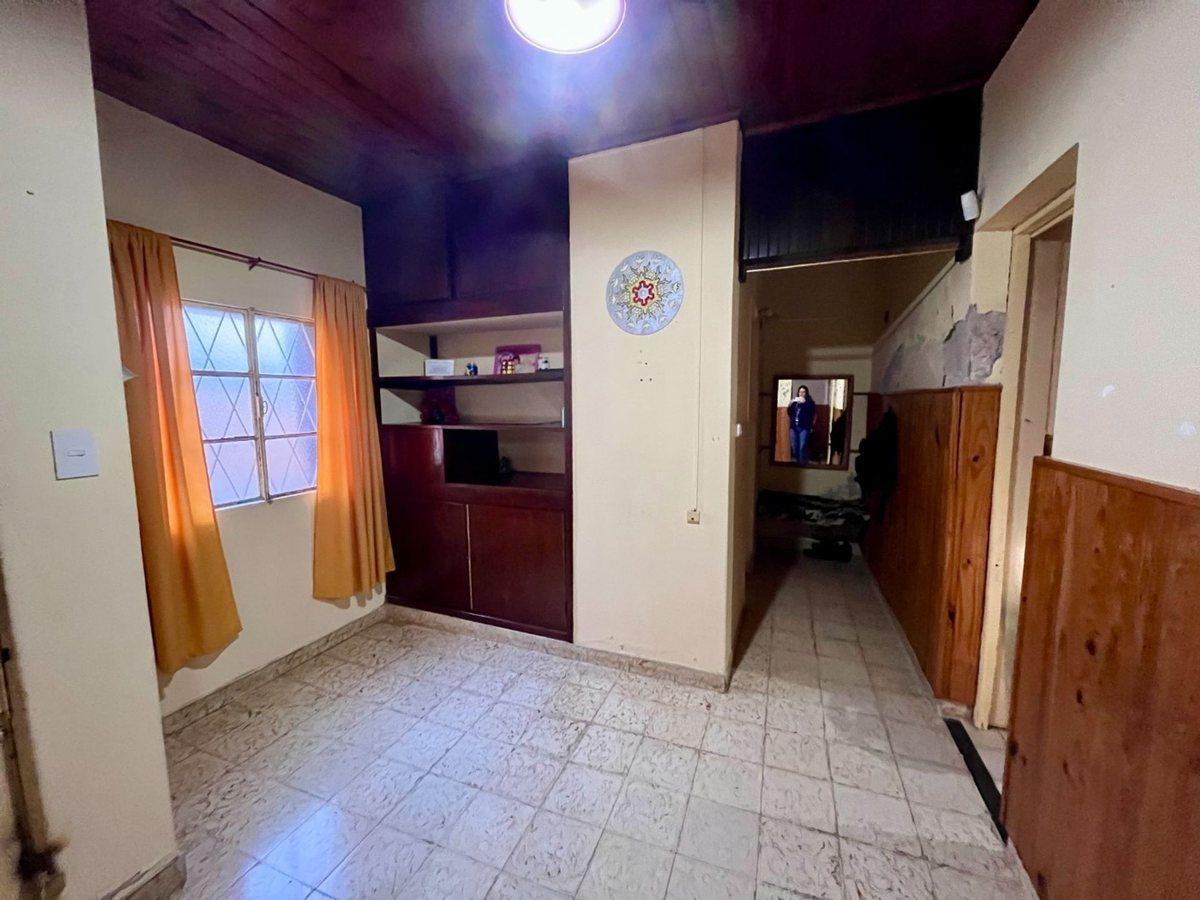 Foto de CASA EN VENTA EN ROJAS CON PATIO, imagen 1