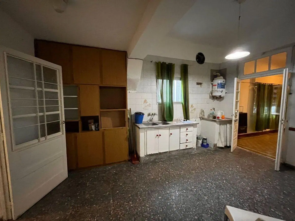 CASA EN VENTA EN COLON CON PILETA 5