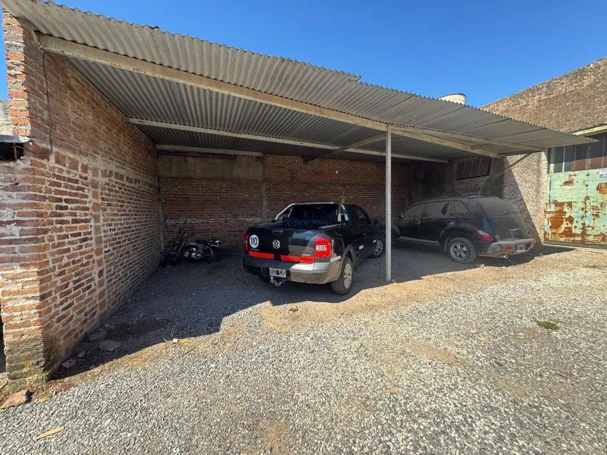 GALPON Y COCHERAS EN VENTA EN PERGAMINO 4