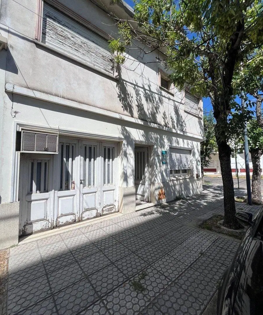 CASA EN VENTA EN PERGAMINO ZONA CENTRICA 3
