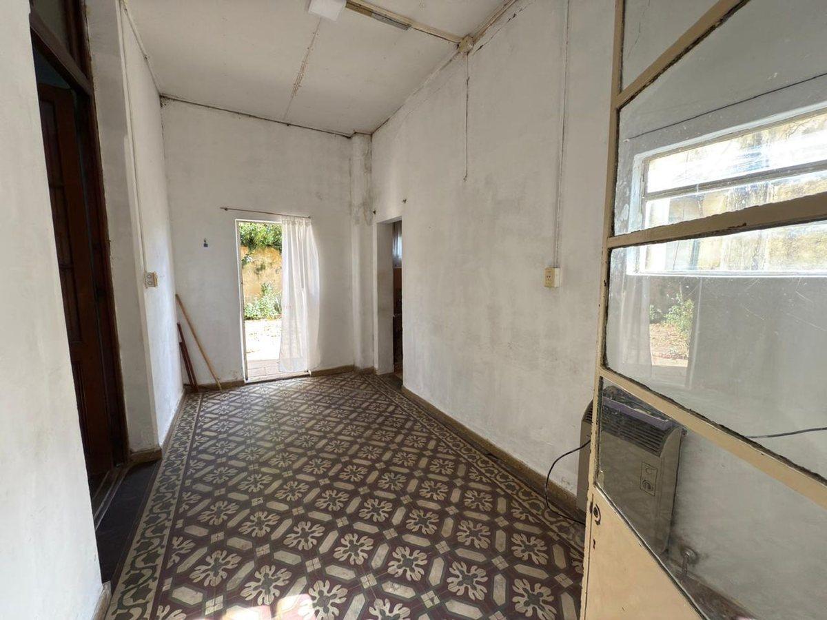 Foto de CASA EN VENTA EN PERGAMINO CON PATIO, imagen 2