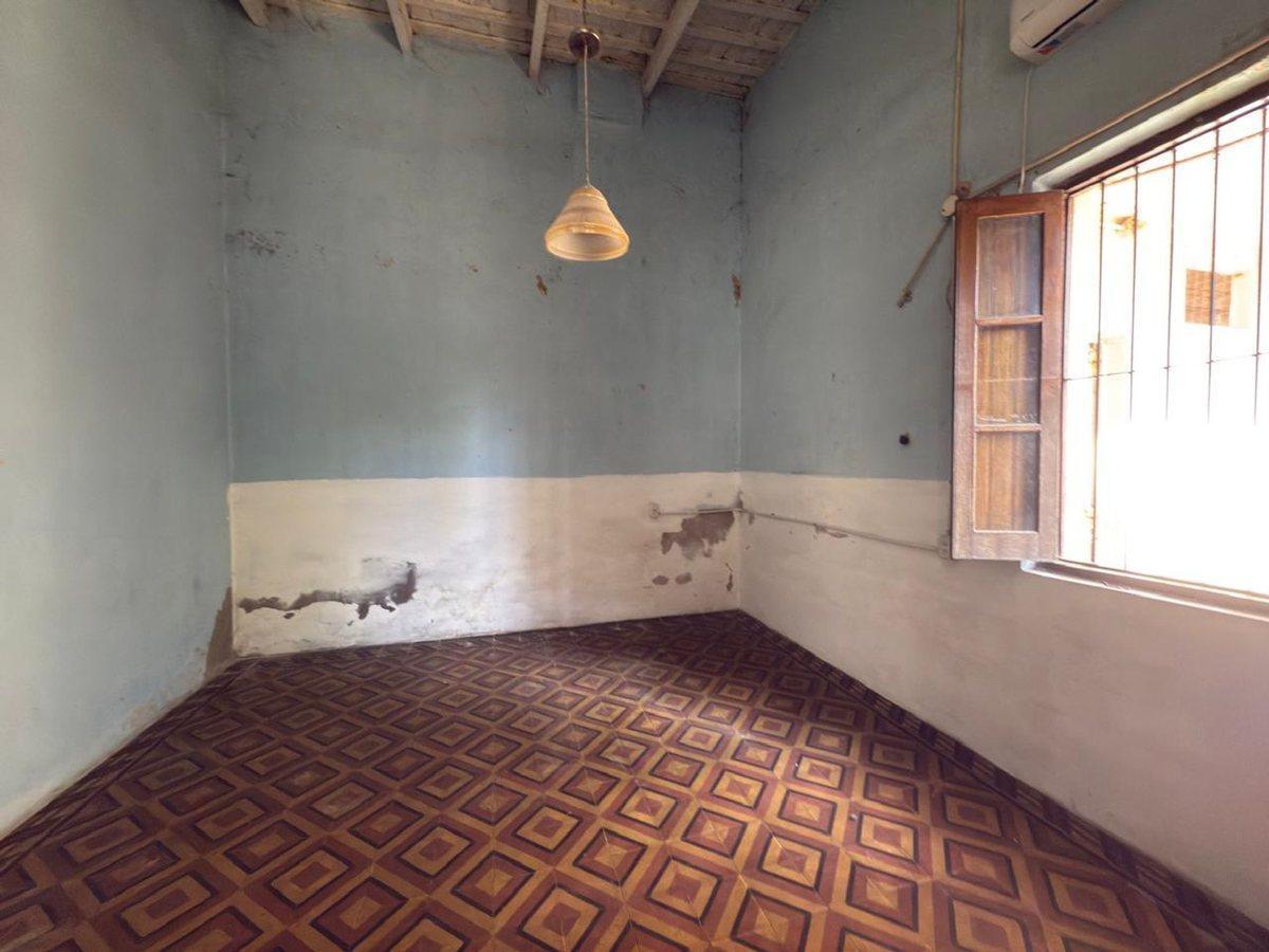 Foto de CASA EN VENTA EN PERGAMINO CON PATIO, imagen 5