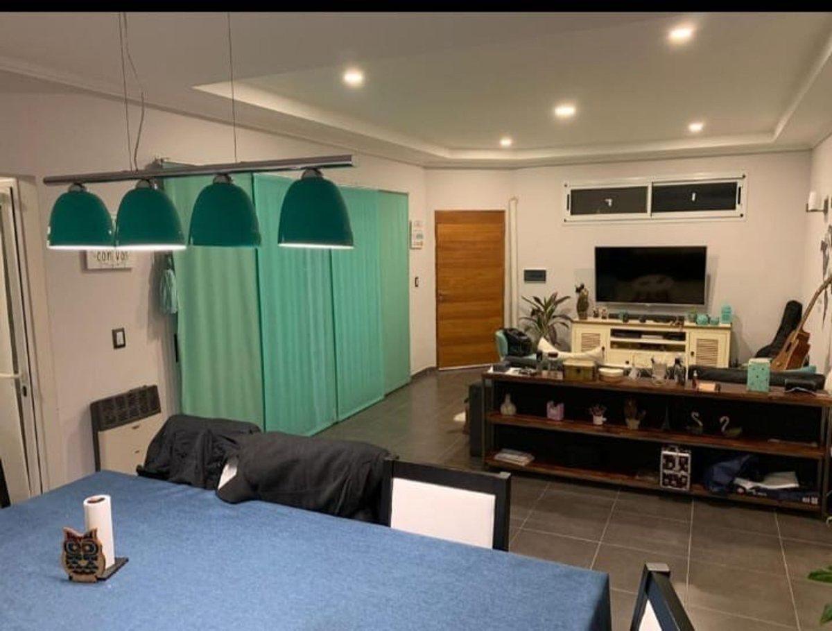 Foto de CASA EN VENTA EN MANUEL OCAMPO CON PILETA, imagen 3