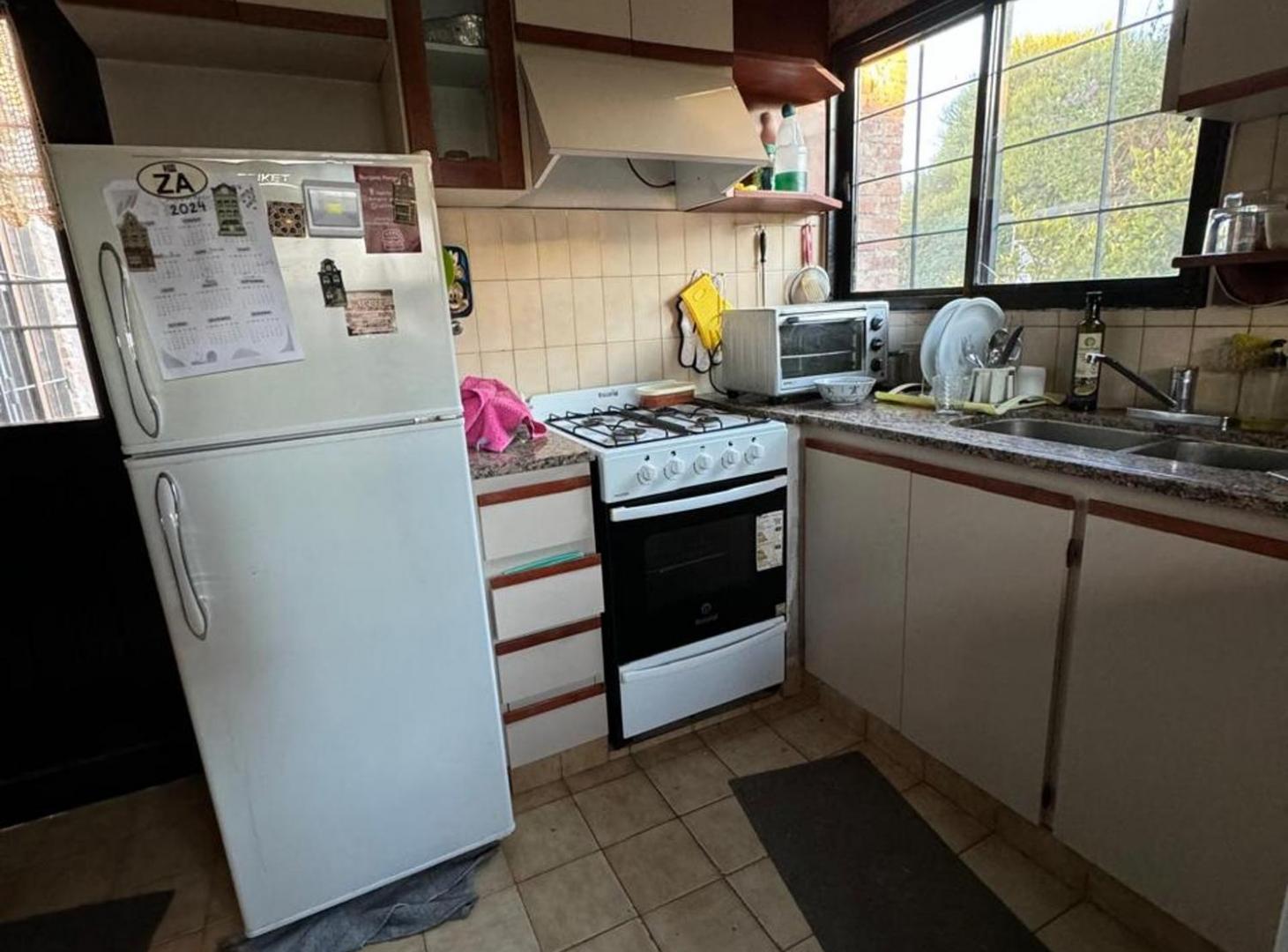 Foto de CASA EN VENTA EN PERGAMINO CON PILETA, imagen 3