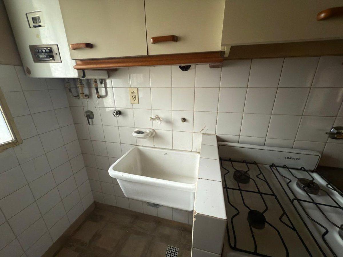 Foto de CASA EN VENTA EN PERGAMINO CON PATIO Y COCHERA, imagen 1