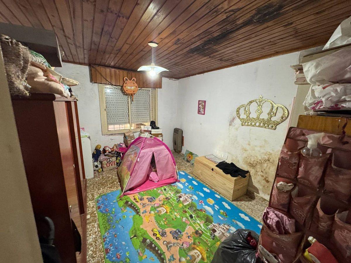 Foto de CASA EN VENTA EN CHACABUCO CON PATIO, imagen 3