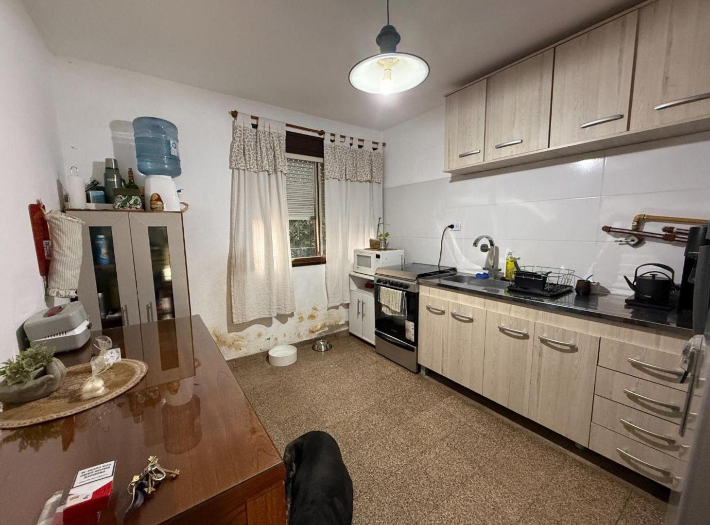 Foto de CASA EN VENTA EN PERGAMINO CON PATIO, imagen 2