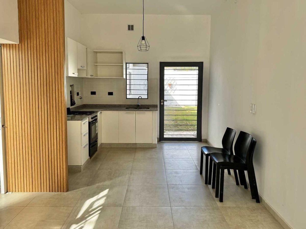 Foto de CASA EN VENTA EN PERGAMINO CON GARAGE, imagen 5