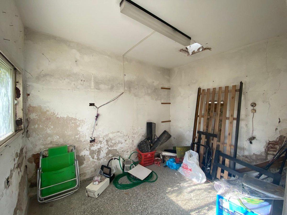 Foto de CASA EN VENTA EN PERGAMINO CON PATIO, imagen 2