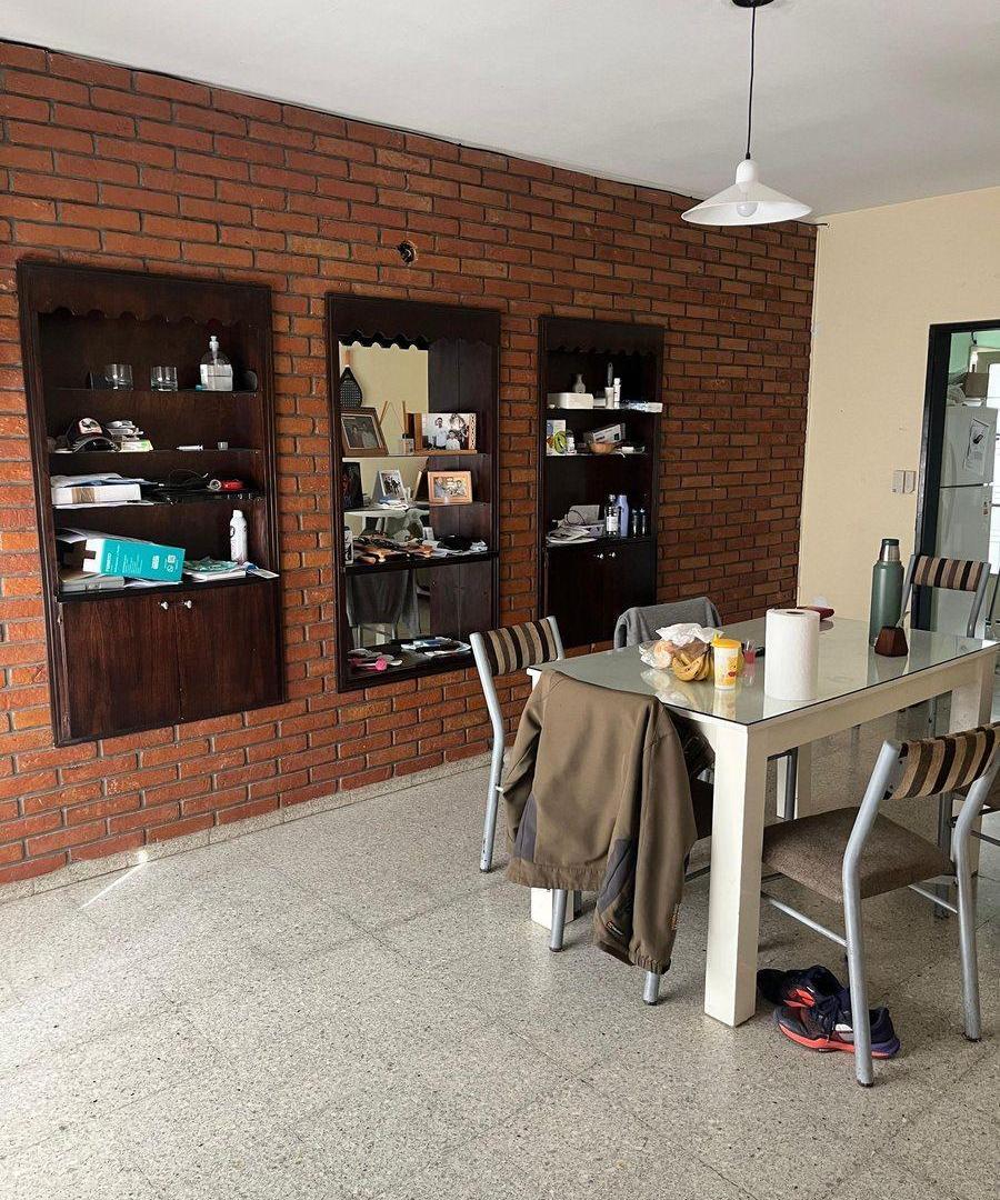 Foto de CASA EN VENTA EN PERGAMINO CON PATIO, imagen 1