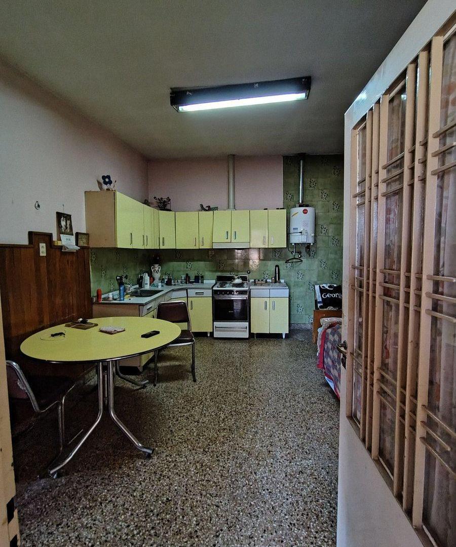 Foto de CASA EN VENTA EN ACEVEDO CON PATIO, imagen 2