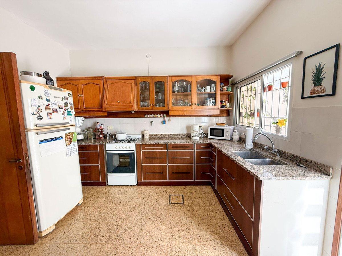 Foto de CASA EN VENTA EN PERGAMINO EN ZONA CENTRICA, imagen 3