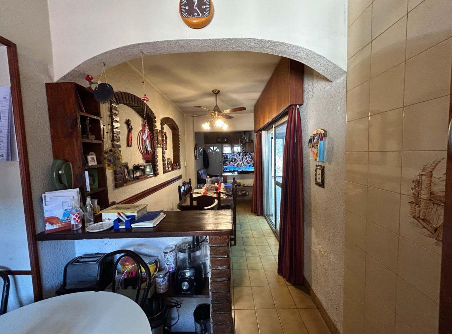 Foto de CASA EN VENTA EN PERGAMINO CON GARAJE Y GALPON, imagen 3