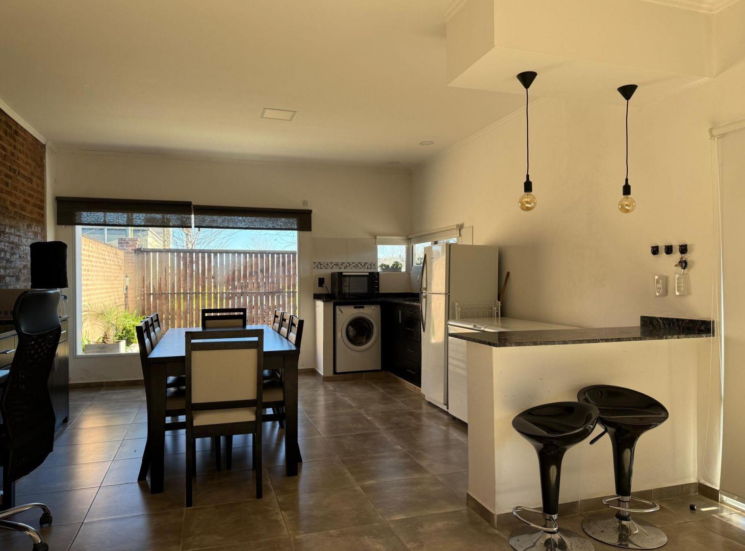 Foto de QUINTA EN VENTA EN PERGAMINO CON PILETA Y JACUZZI, imagen 4