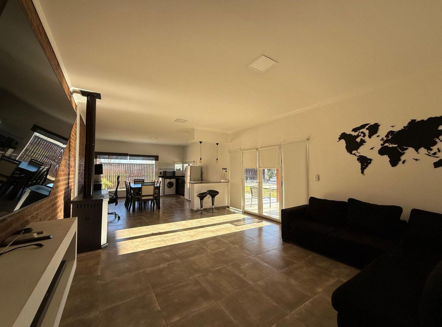 Foto de QUINTA EN VENTA EN PERGAMINO CON PILETA Y JACUZZI, imagen 3
