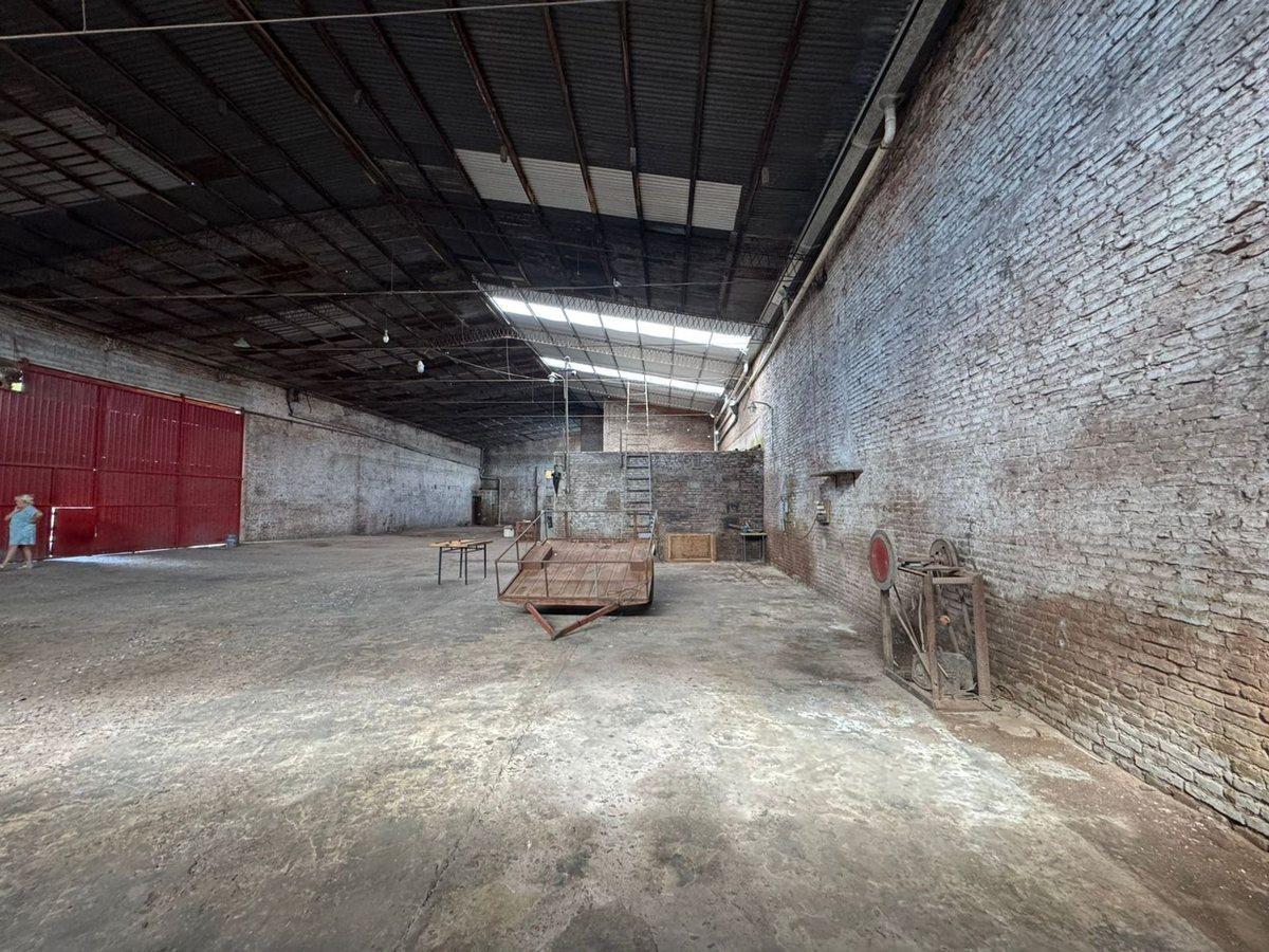 Foto de CASA EN VENTA EN JUNIN CON GALPON, imagen 5