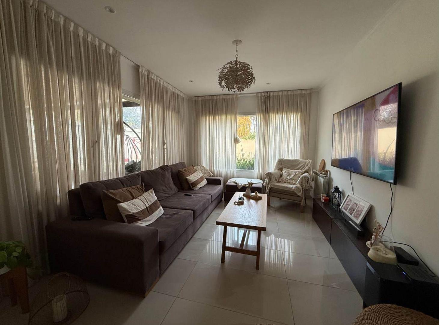 Foto de CASA EN VENTA EN MANUEL OCAMPO CON PATIO, imagen 1