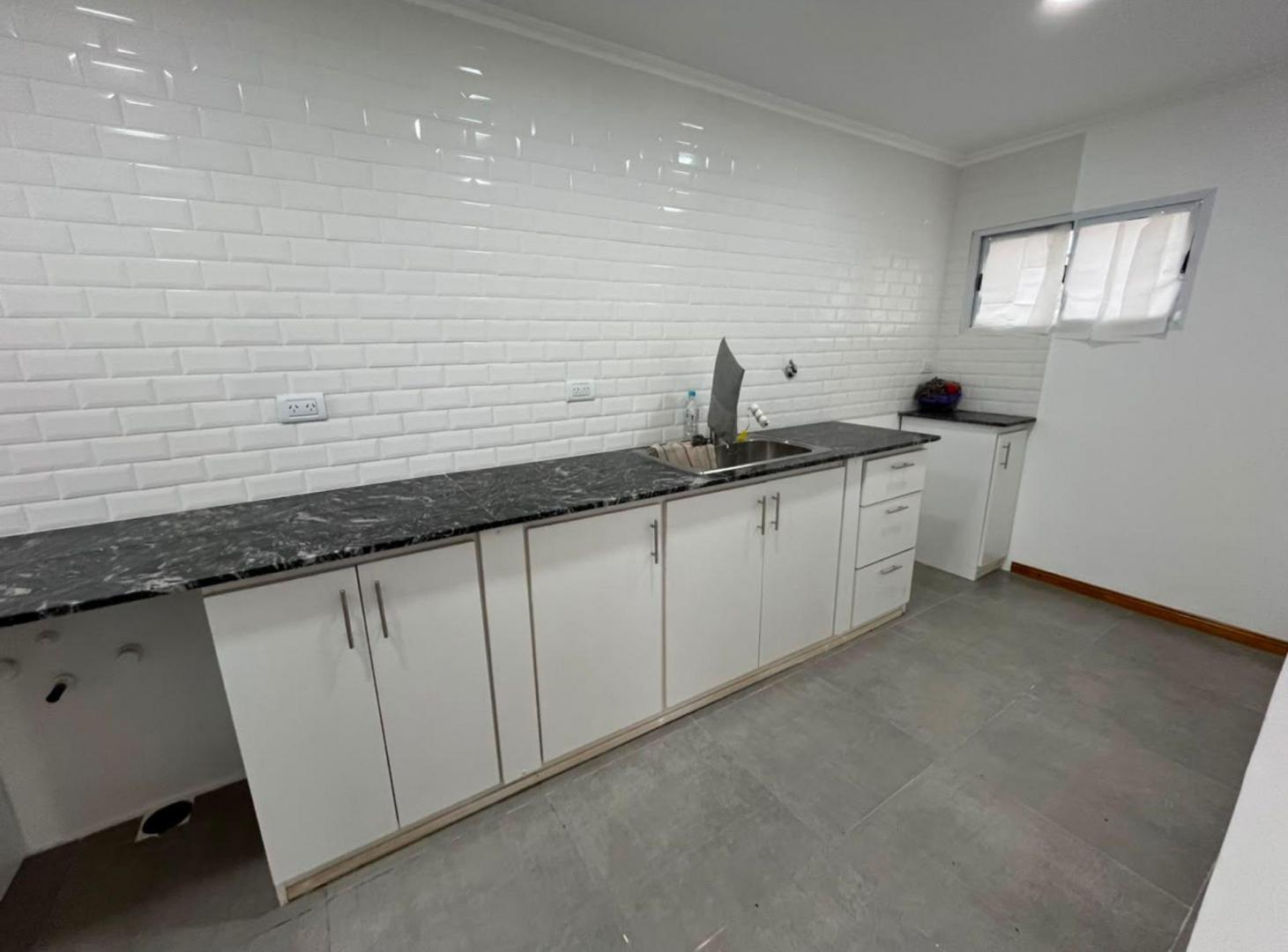 Foto de PH EN VENTA EN PERGAMINO CON PATIO, imagen 2
