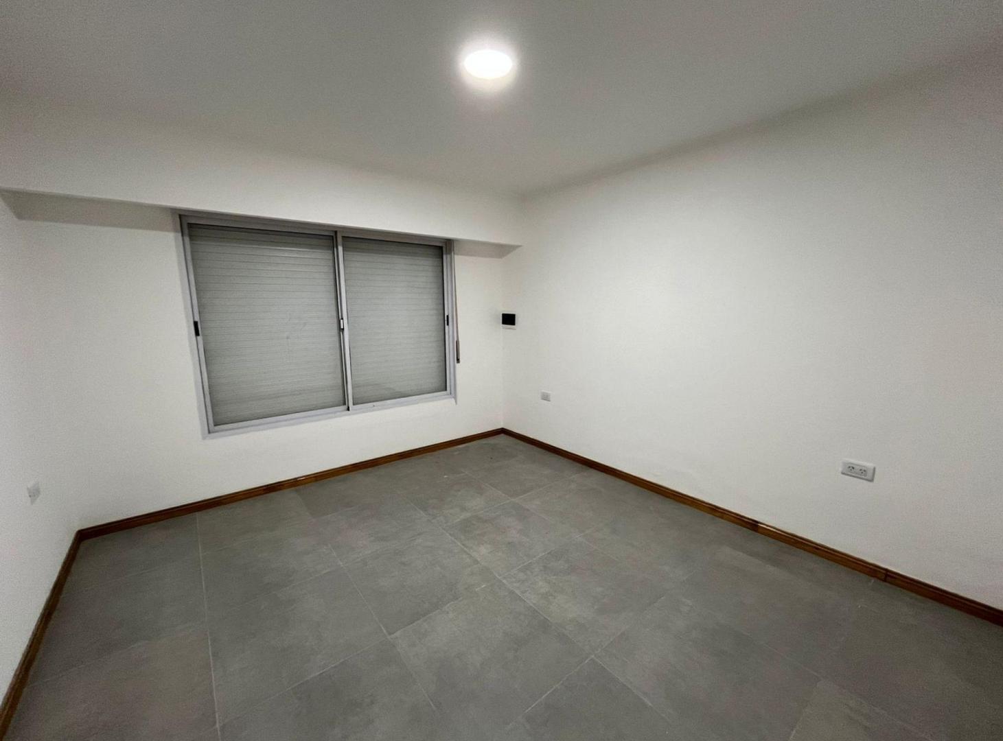 Foto de PH EN VENTA EN PERGAMINO CON PATIO, imagen 1