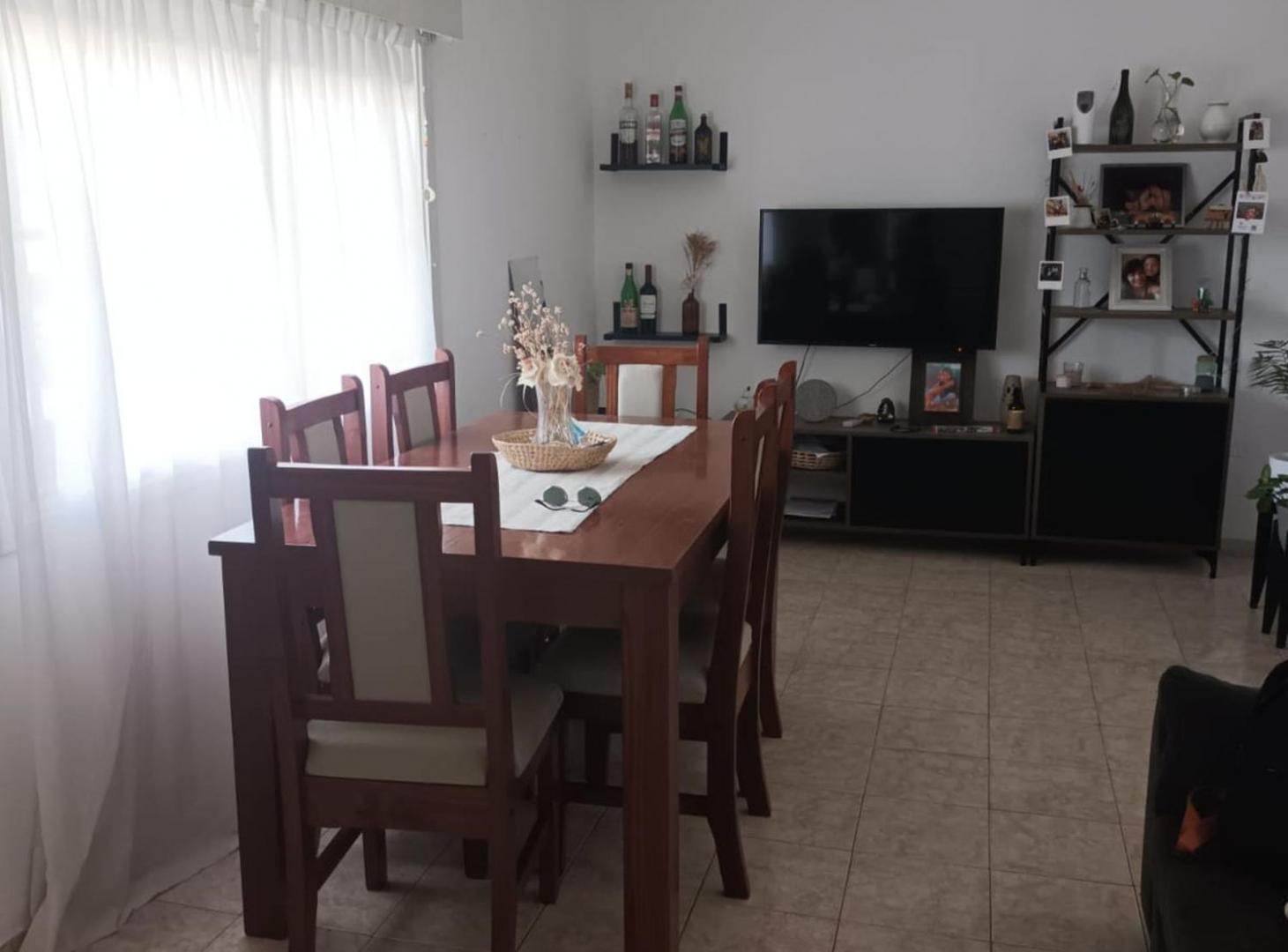 Foto de CASA MAS LOCAL EN VENTA EN PERGAMINO, imagen 2