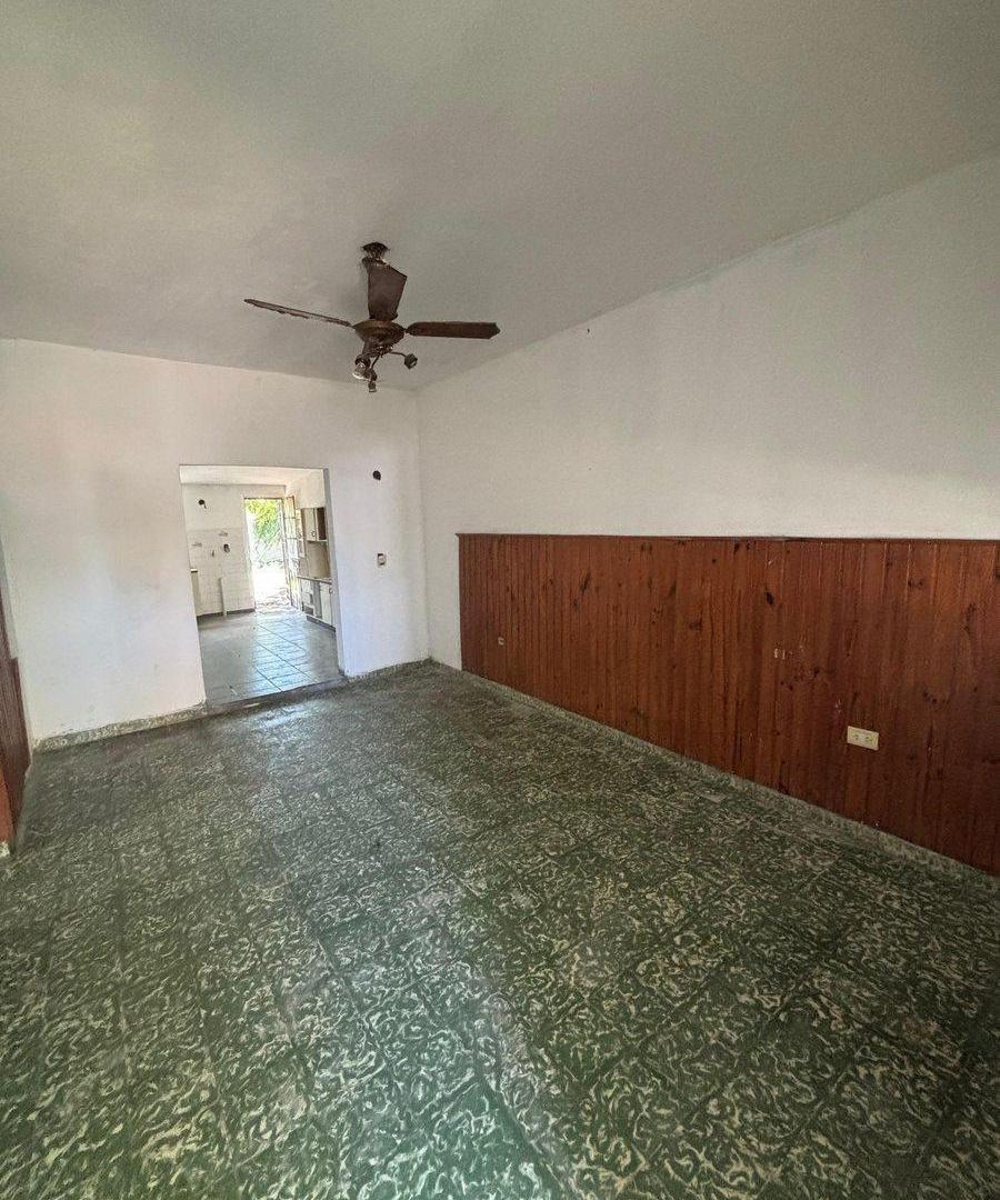 Foto de CASA EN VENTA EN PERGAMINO A REFACCIONAR, imagen 3