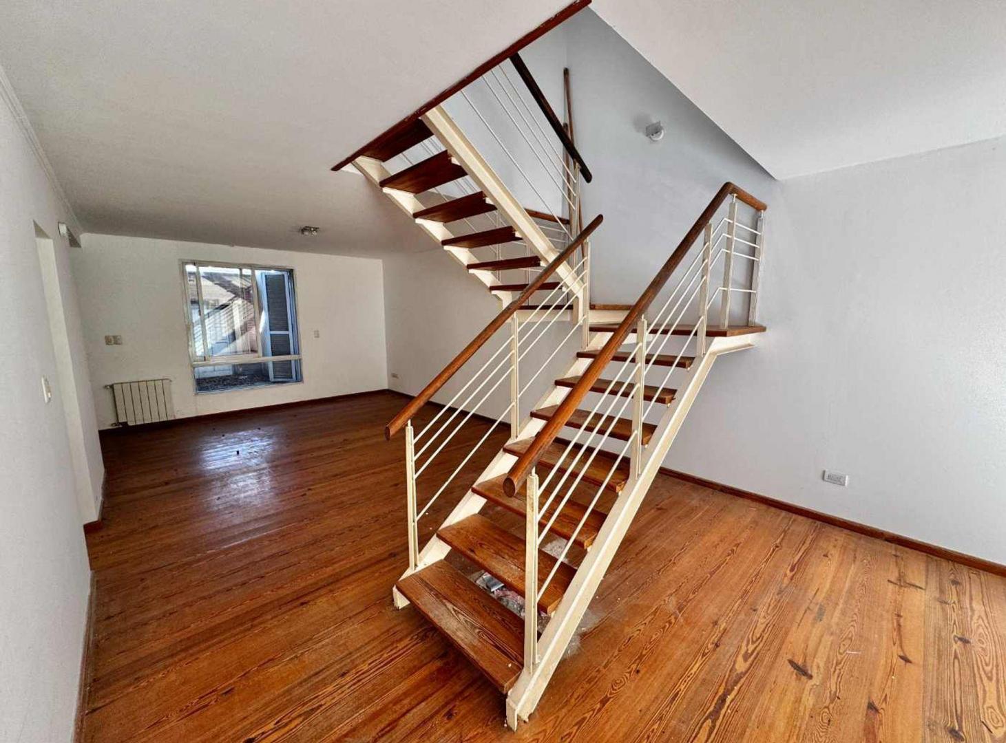 Foto de CASA EN VENTA EN PERGAMINO CON GARAGE Y PATIO, imagen 2