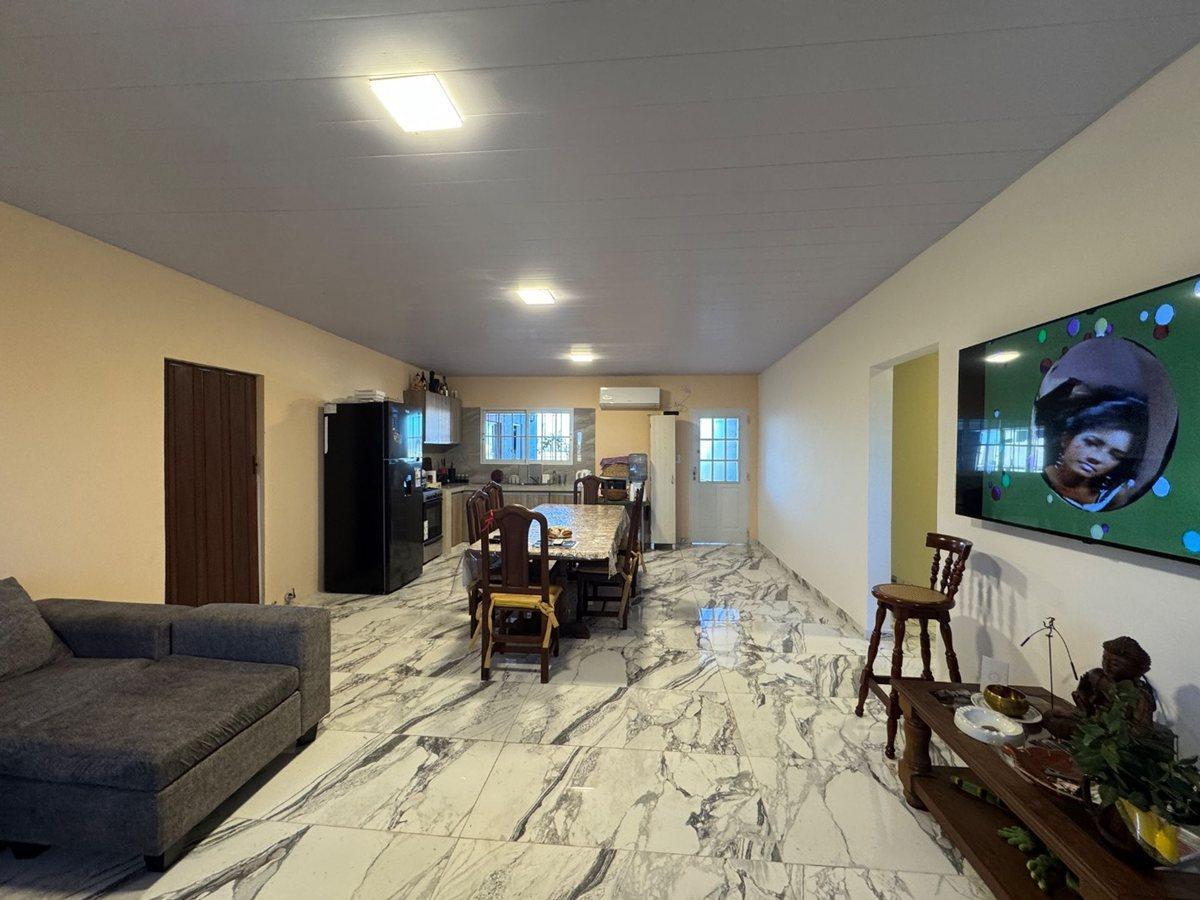 Foto de CASA EN VENTA EN PERGAMINO CON PILETA, imagen 5