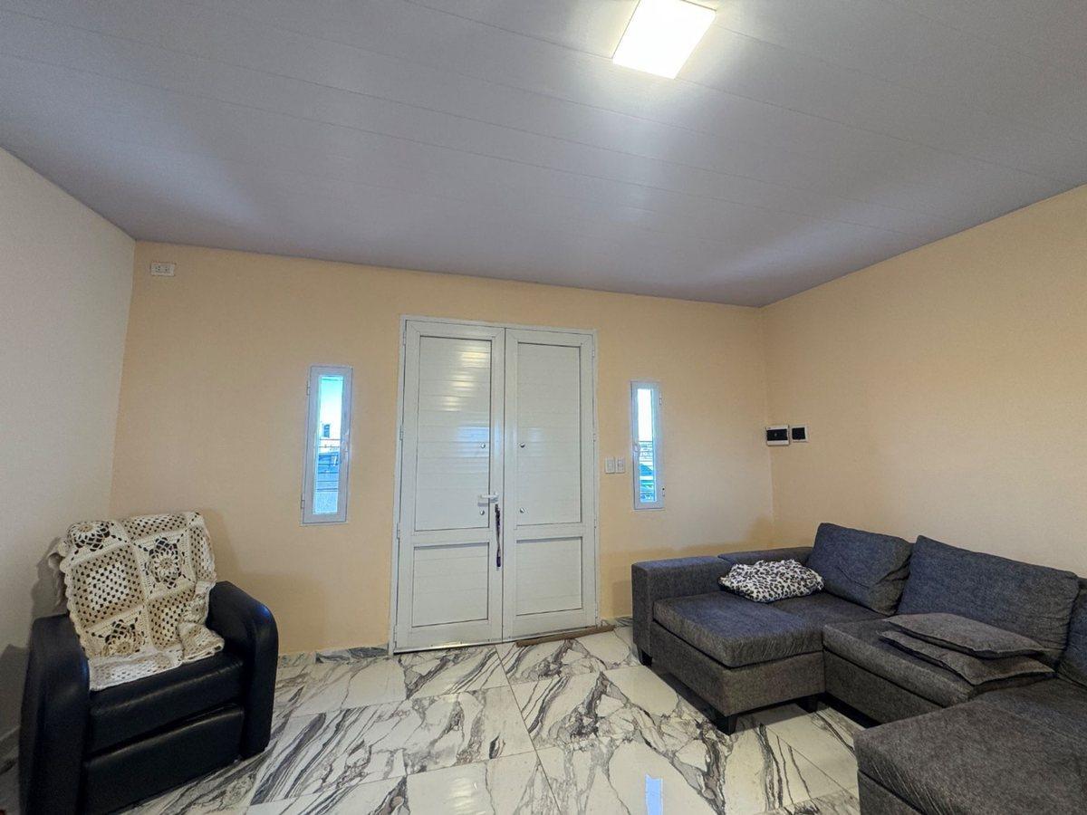 Foto de CASA EN VENTA EN PERGAMINO CON PILETA, imagen 1