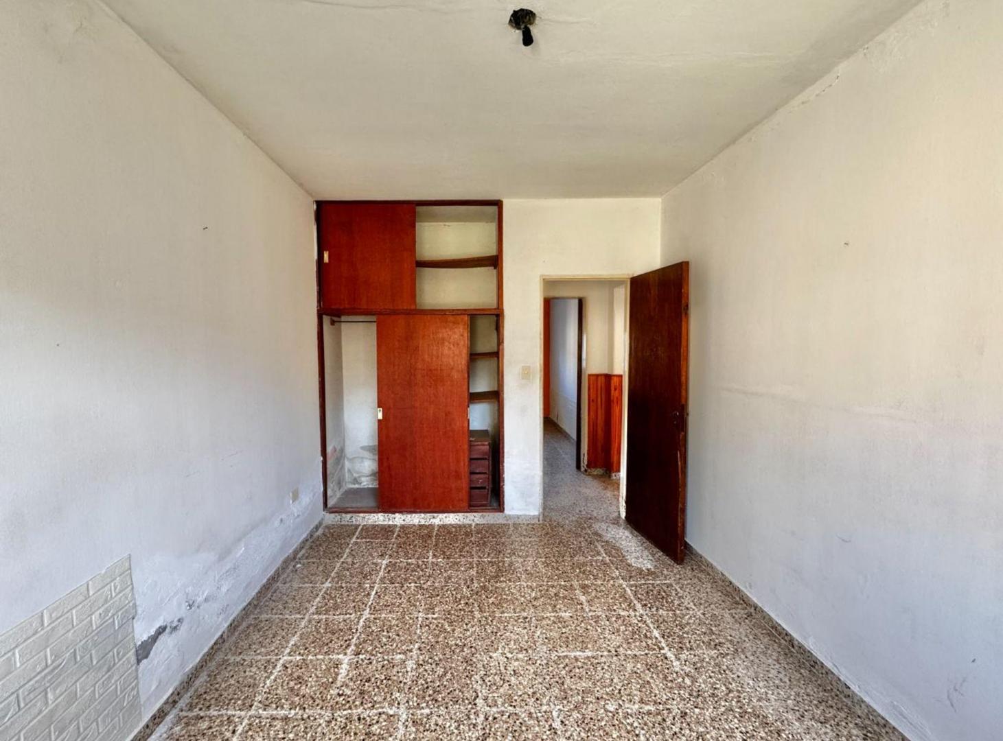 Foto de CASA EN VENTA EN PERGAMINO CON PATIO, imagen 4