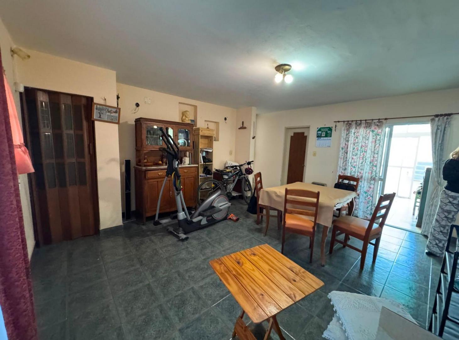 Foto de CASA EN VENTA EN JUNIN CON PILETA, imagen 2