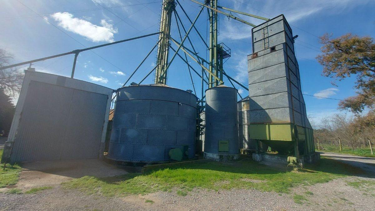 Foto de PLANTA EN VENTA EN CAPITAN SARMIENTO, imagen 3