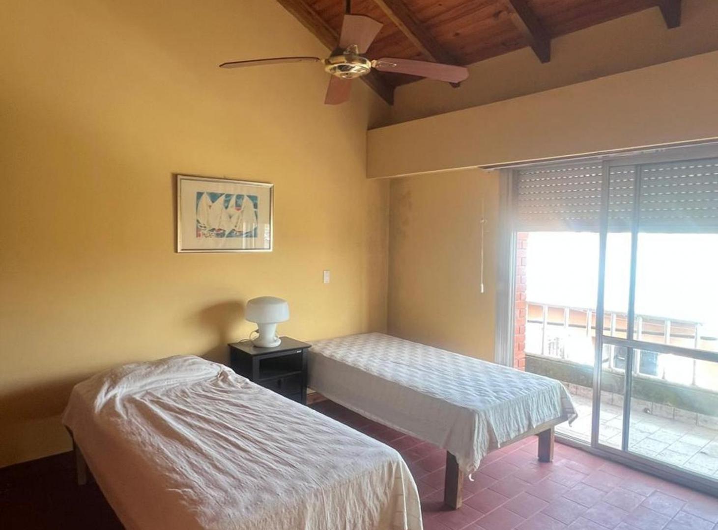 Foto de CASA EN VENTA EN ROJAS, imagen 1