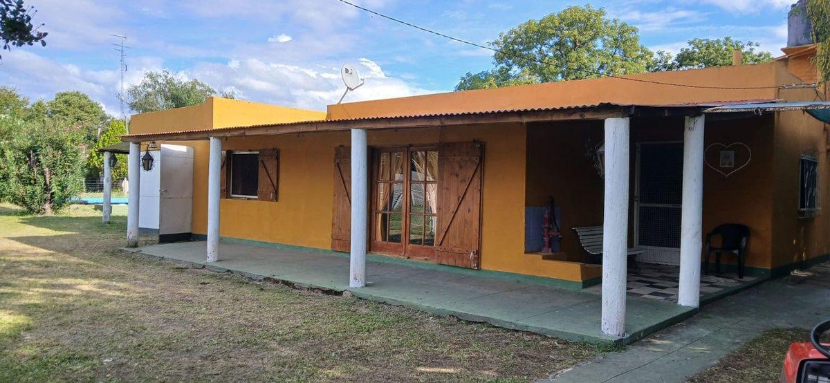 Foto de CASA QUINTA EN VENTA EN ROJAS CON PILETA, imagen 1