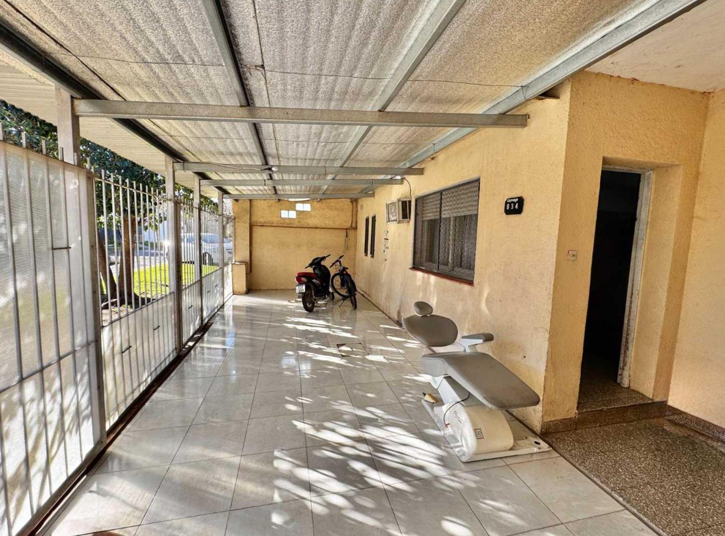 Foto de CASA EN VENTA EN PERGAMINO CON PILETA, imagen 1