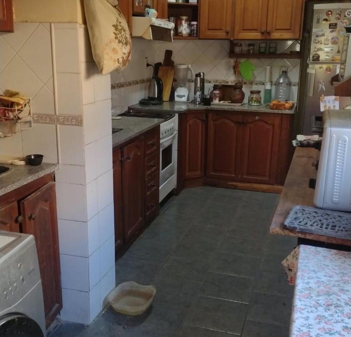 Foto de CASA EN VENTA CON PILETA EN PERGAMINO, imagen 3