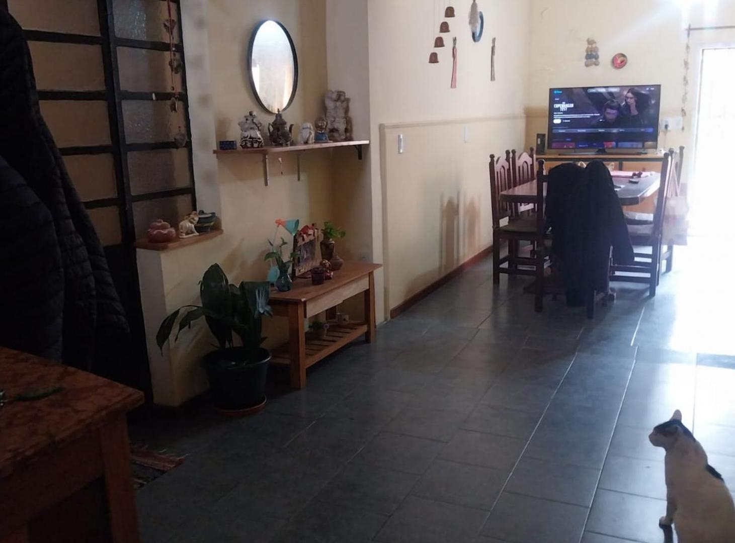 Foto de CASA EN VENTA CON PILETA EN PERGAMINO, imagen 1