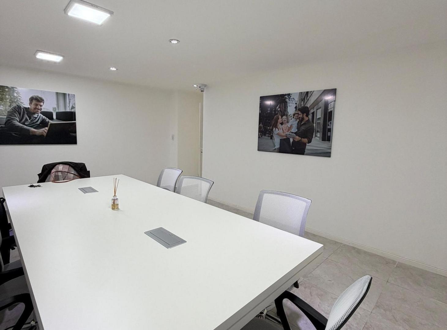 Foto de LOCAL EN VENTA EN PEHUAJÓ, imagen 2