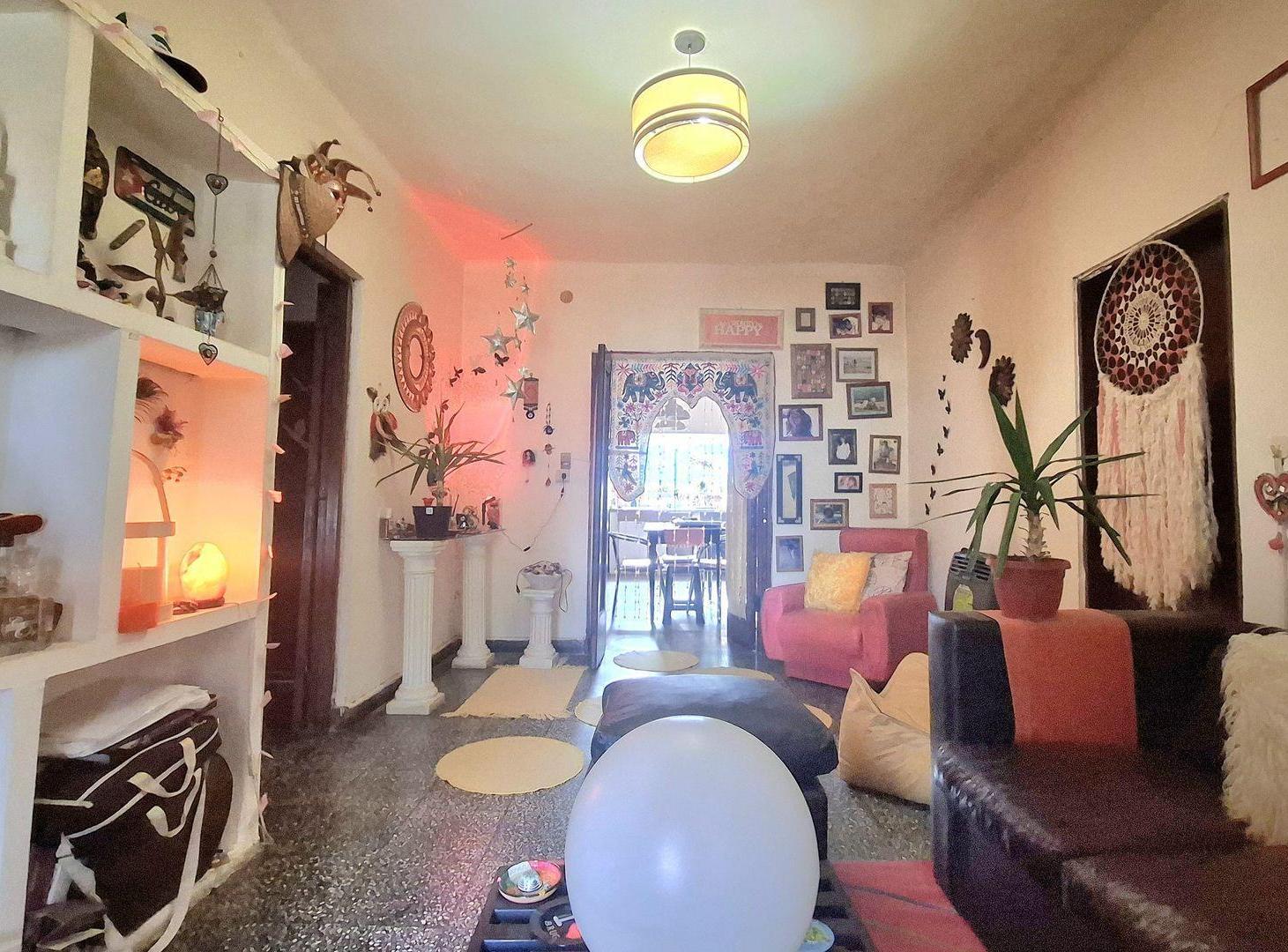 Foto de CASA EN VENTA EN PEHUAJO, imagen 2