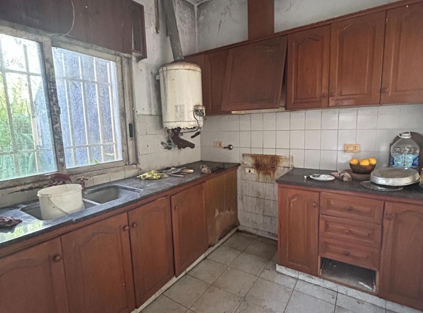 Foto de CASA EN VENTA EN PERGAMINO CON GALPÓN, imagen 3