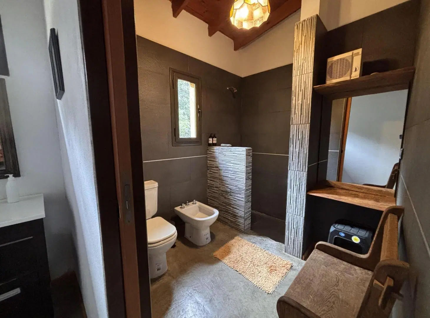 Casa 2 dormitorios y 140m2 totales Barrio La Ensenada 5