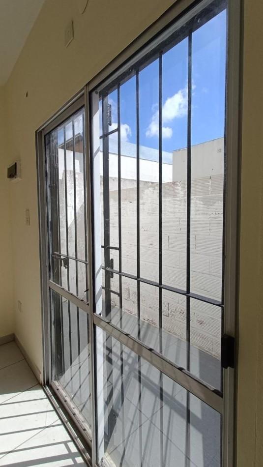 Departamento Monoambiente con Patio, Moron 5