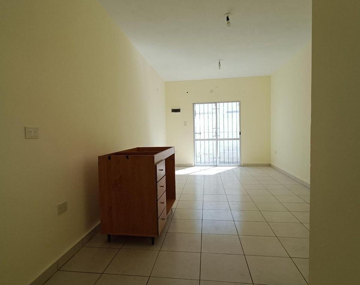 Departamento Monoambiente con Patio, Moron 2