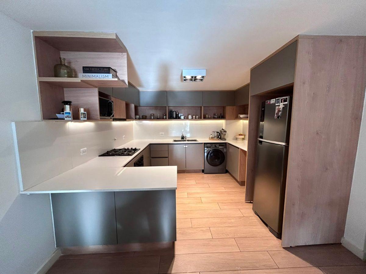 Foto de Excepcional Departamento de 3 Ambientes con Balcón y Parrilla en Villa, imagen 2