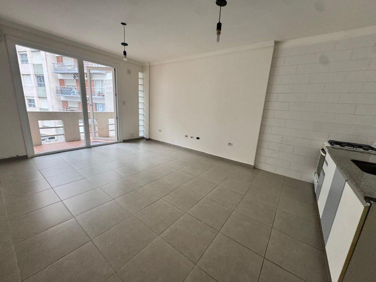 Foto de Monoambiente en Venta | Amplio y Luminoso, imagen 5