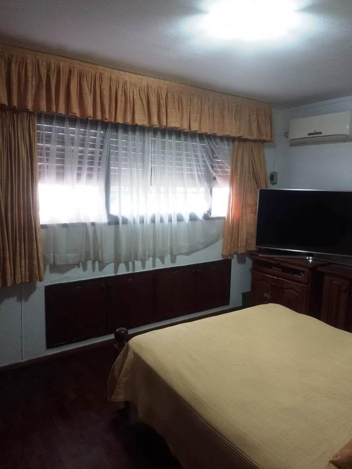 Hermosa Casa en Venta en Bo Parque Velez Sarfield 3