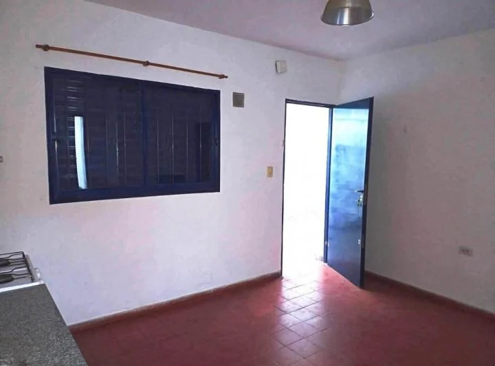DEPARTAMENTO DE 2 DORMITORIOS BARRIO ALTO ALBERDI 4