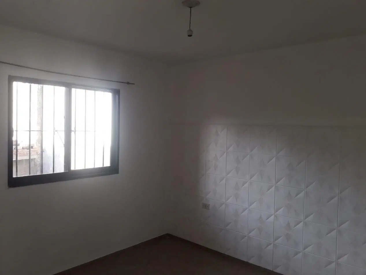 DEPARTAMENTO EN ALQUILER Bo ALTO ALBERDI 5